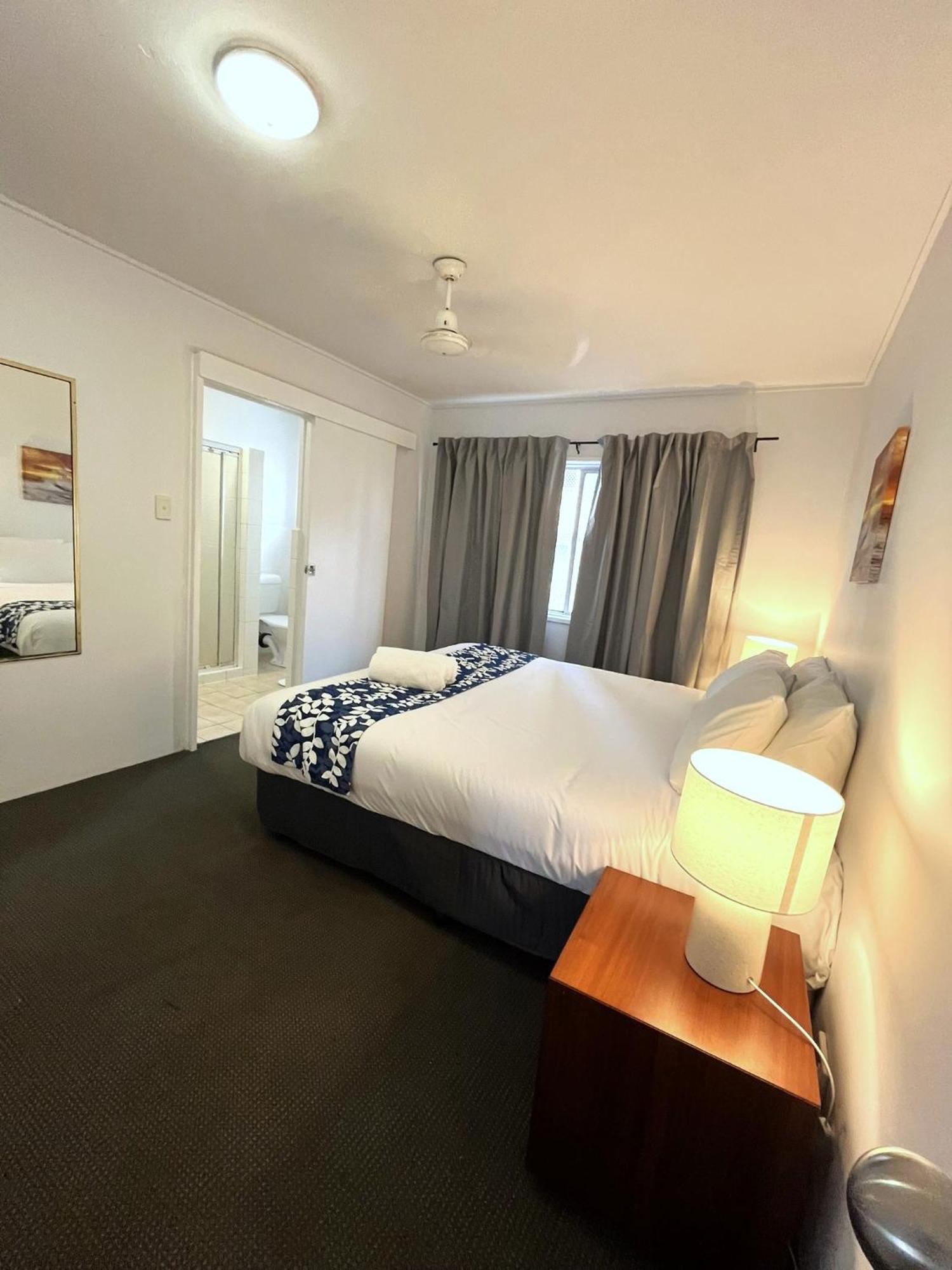 Browns Broadbeach Gold Coast Exterior foto