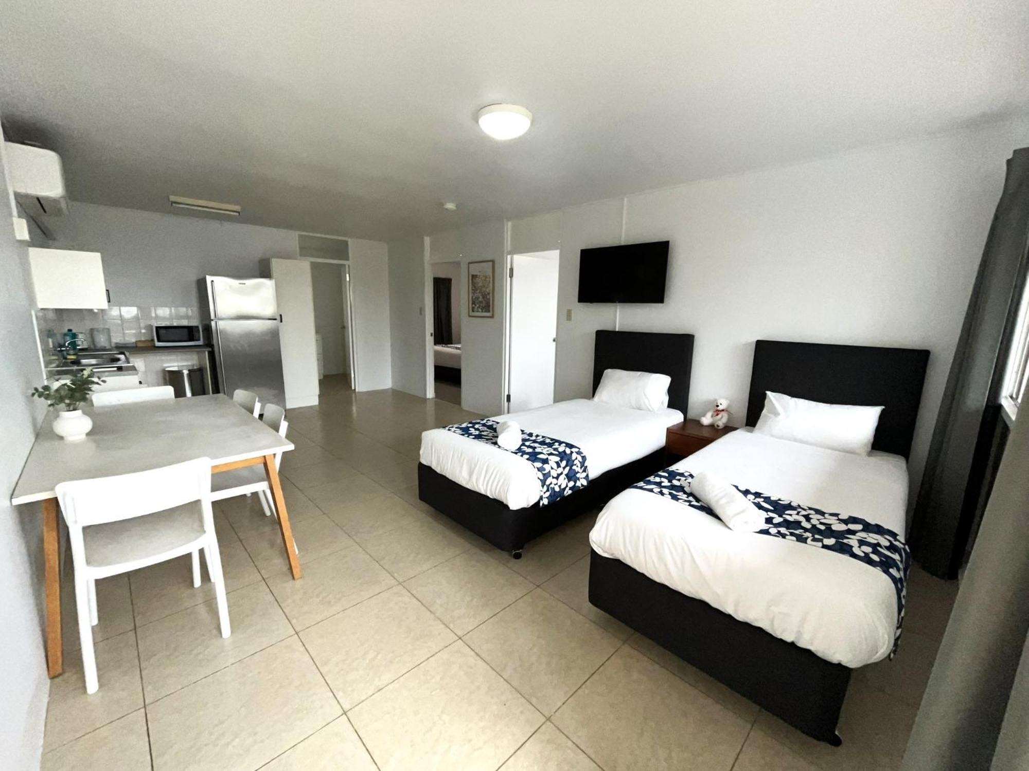 Browns Broadbeach Gold Coast Exterior foto