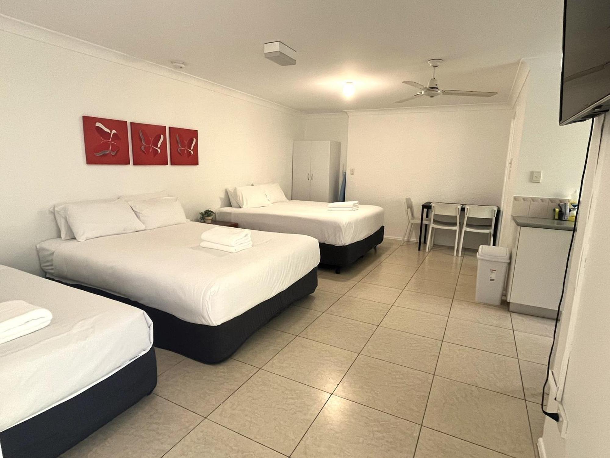 Browns Broadbeach Gold Coast Exterior foto